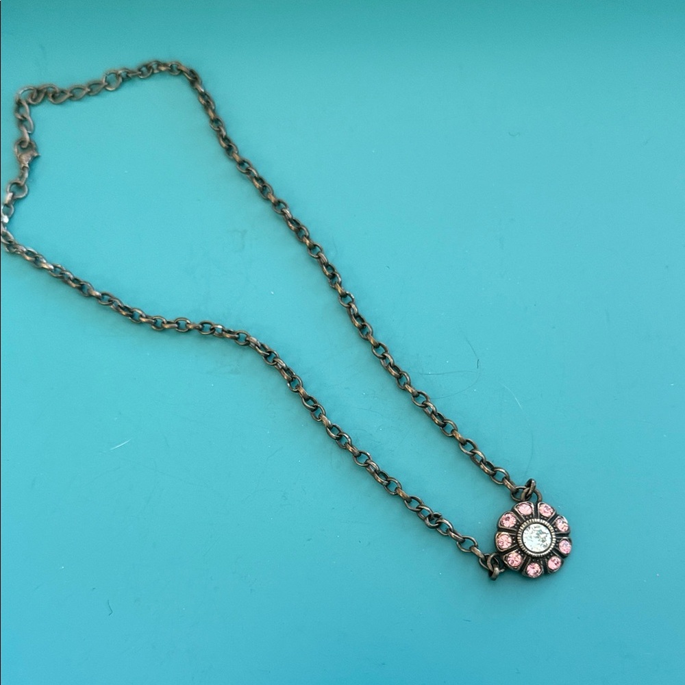 Elegant Pink and Silver Flower Pendant Necklace